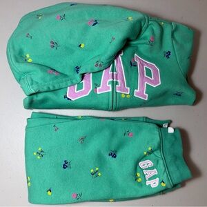 GAP Teal Hoodie and Sweatpants with Floral Design barely worn!